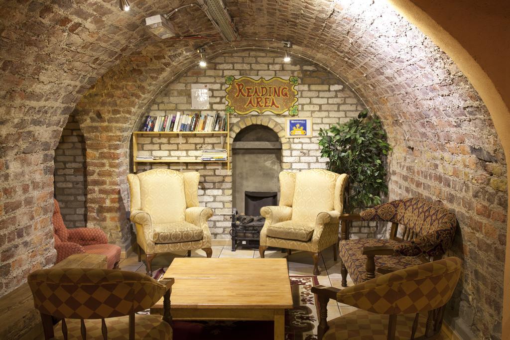 Isaacs Hostel Dublin Zewnętrze zdjęcie