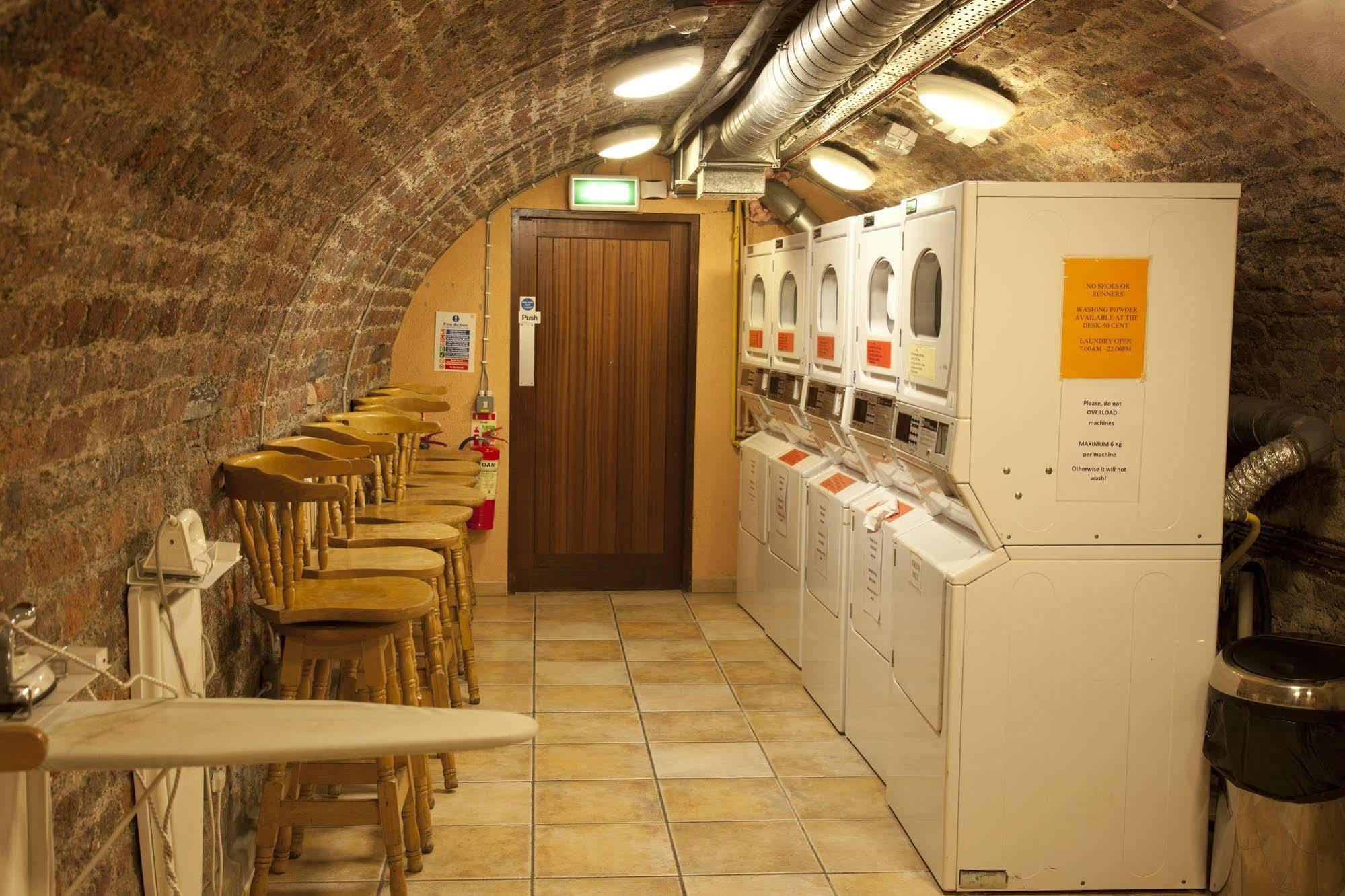 Isaacs Hostel Dublin Zewnętrze zdjęcie